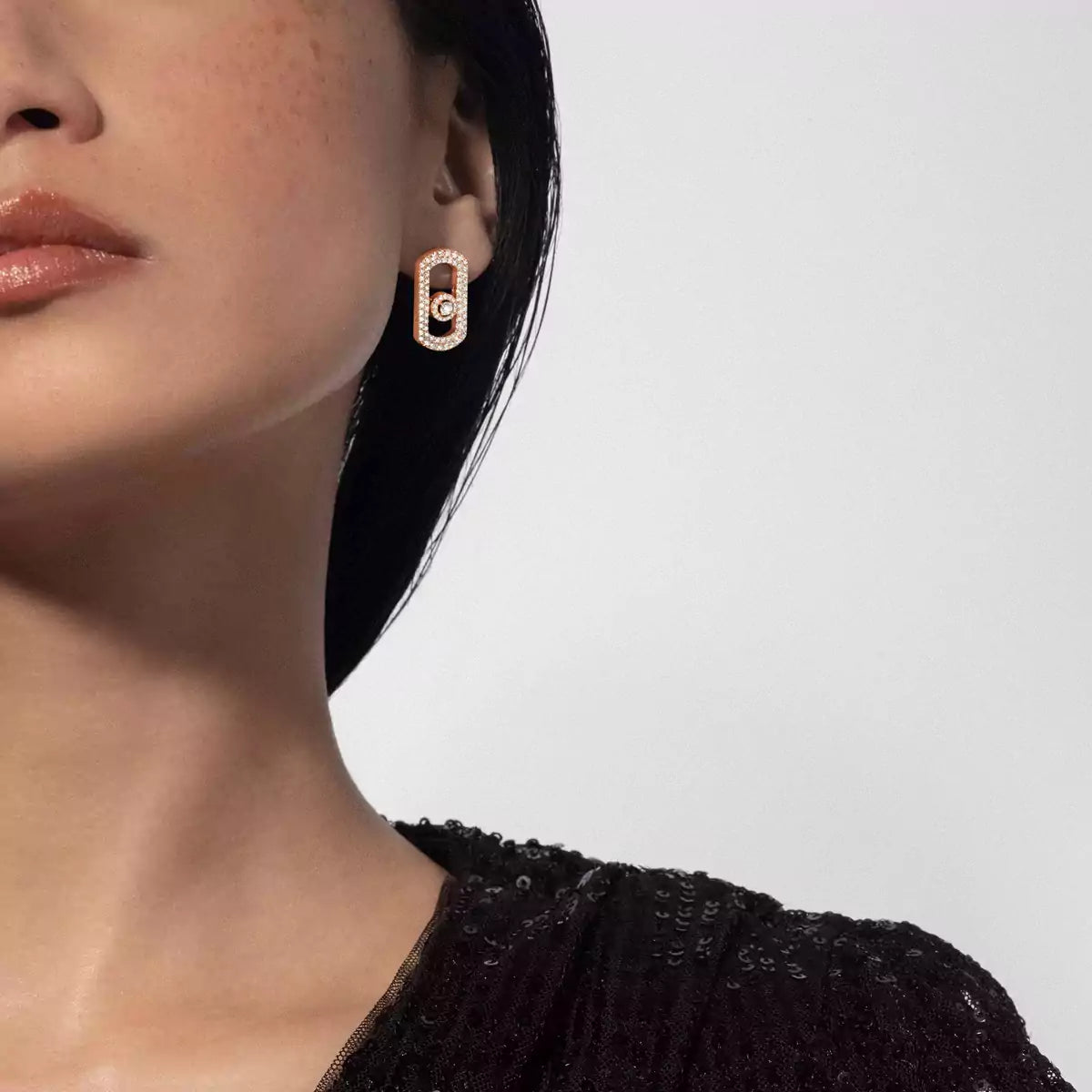 [Cadisa]So Move Pave_-Set Diamond Earrings in Silver