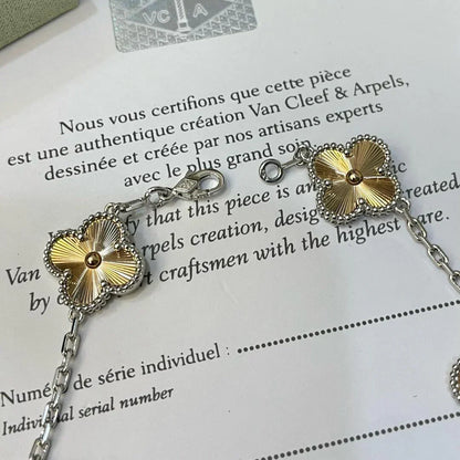 [Cadisa] CLOVER 5 MOTIF LASER BRACELET COLLECTION