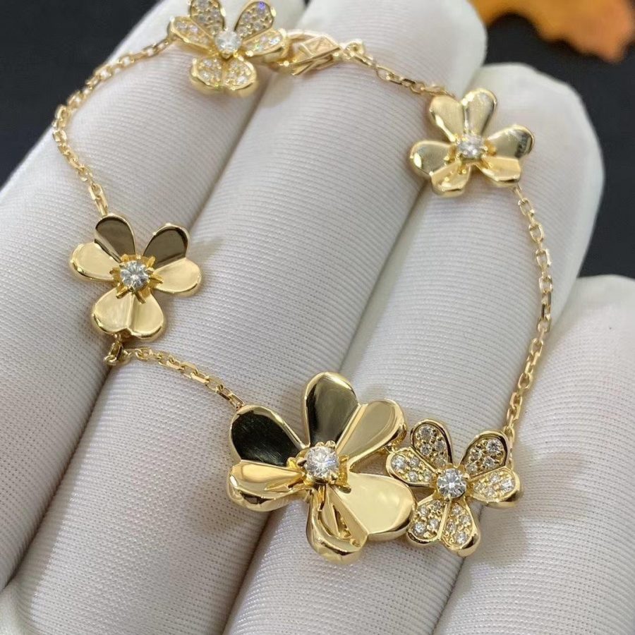 [Cadisa]FRIVOLE GOLD 5 FLOWERS BRACELET