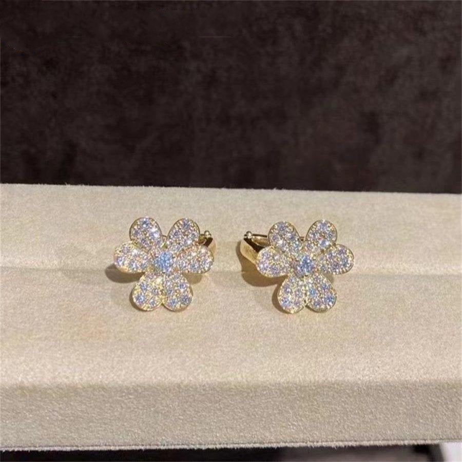 [Cadisa]FRIVOLE GOLD FLOWER DIAMOND EARRINGS