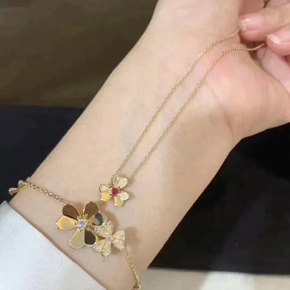 [Cadisa]FRIVOLE GOLD FLOWER NECKLACE