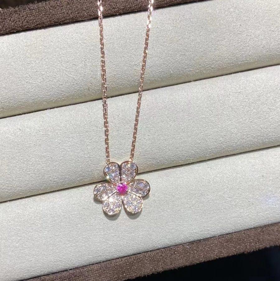 [Cadisa]FRIVOLE ROSE GOLD FLOWER DIAMOND NECKLACE