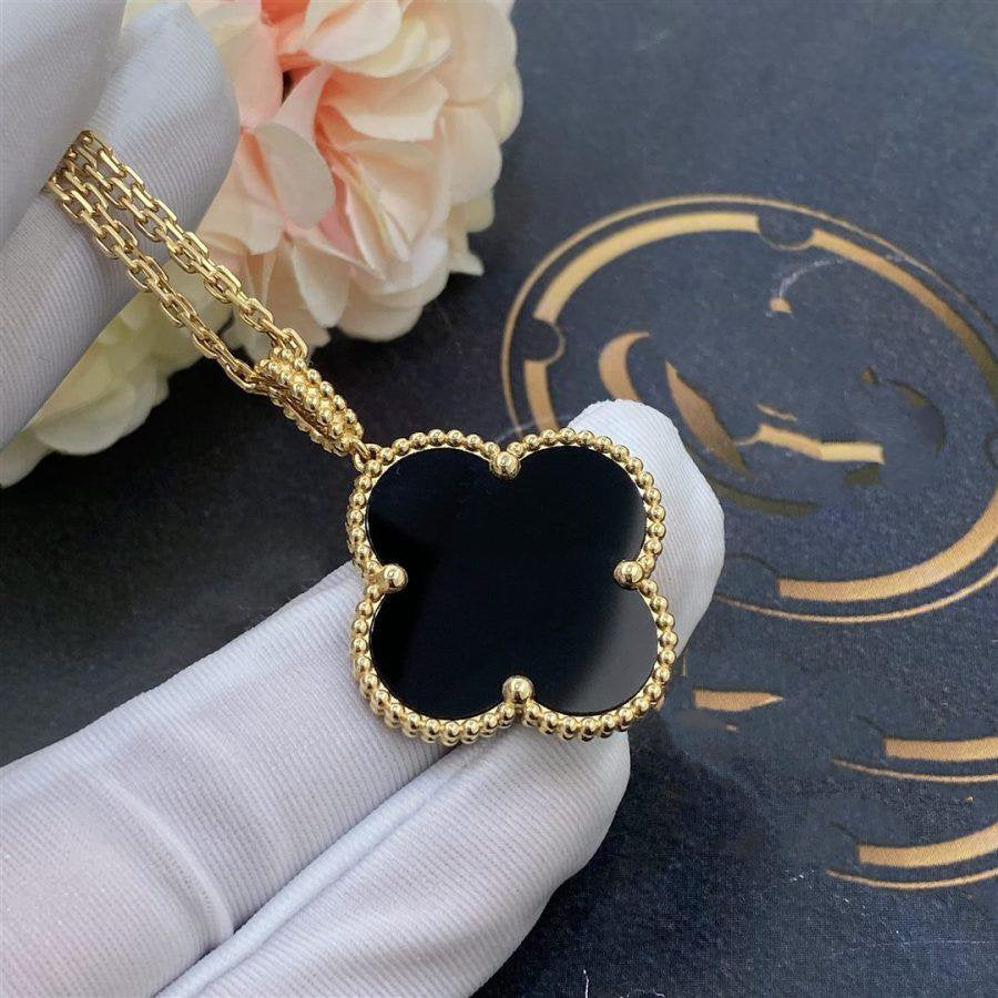 [Cadisa]CLOVER 25MM GOLD ONYX BIG CLOVER NECKLACE