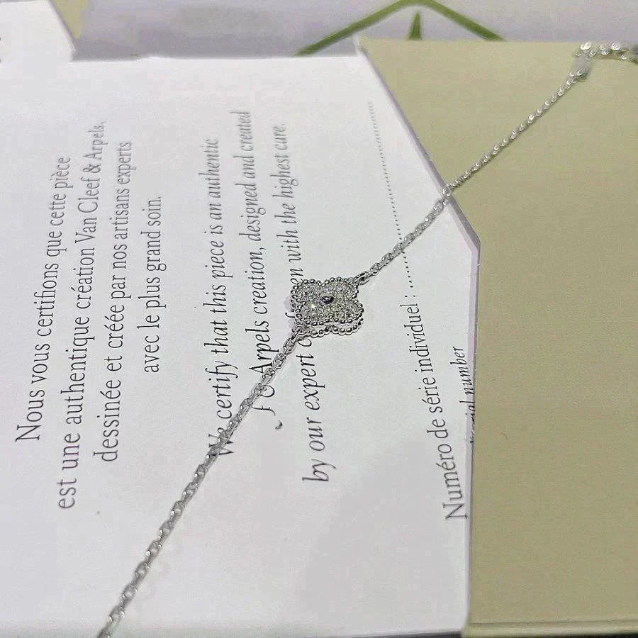 [Cadisa]CLOVER  SINGLE FLOWER BRACELET SILVER