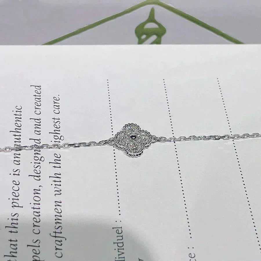 [Cadisa]CLOVER  SINGLE FLOWER BRACELET SILVER
