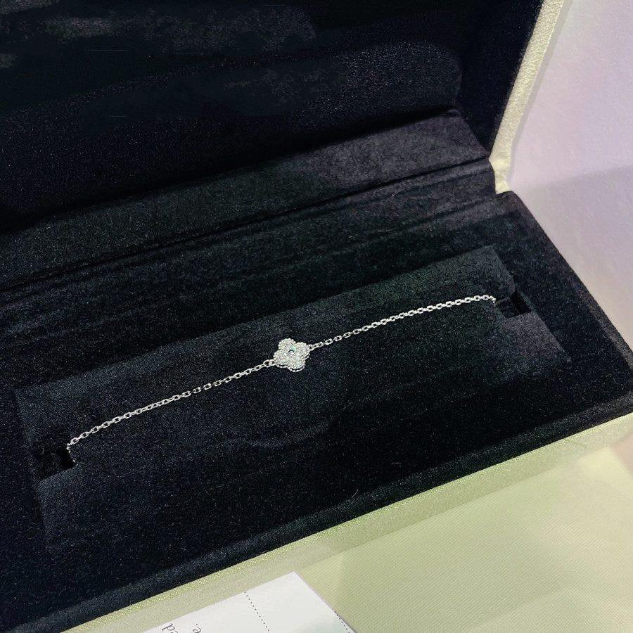 [Cadisa]CLOVER  SINGLE FLOWER BRACELET SILVER