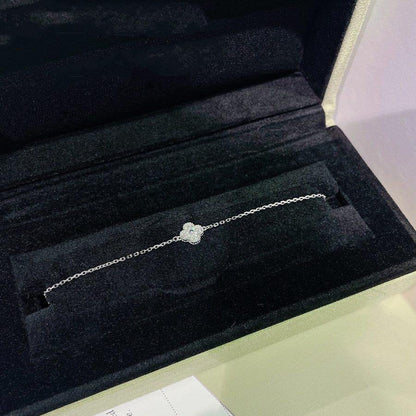 [Cadisa]CLOVER  SINGLE FLOWER BRACELET SILVER