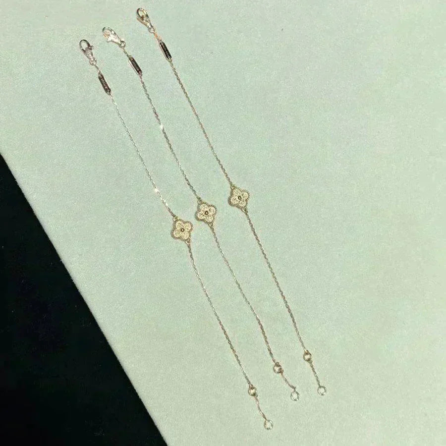 [Cadisa]CLOVER SINGLE FLOWER BRACELET