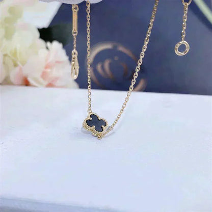 [Cadisa]CLOVER ONYX SINGLE FLOWER BRACELET