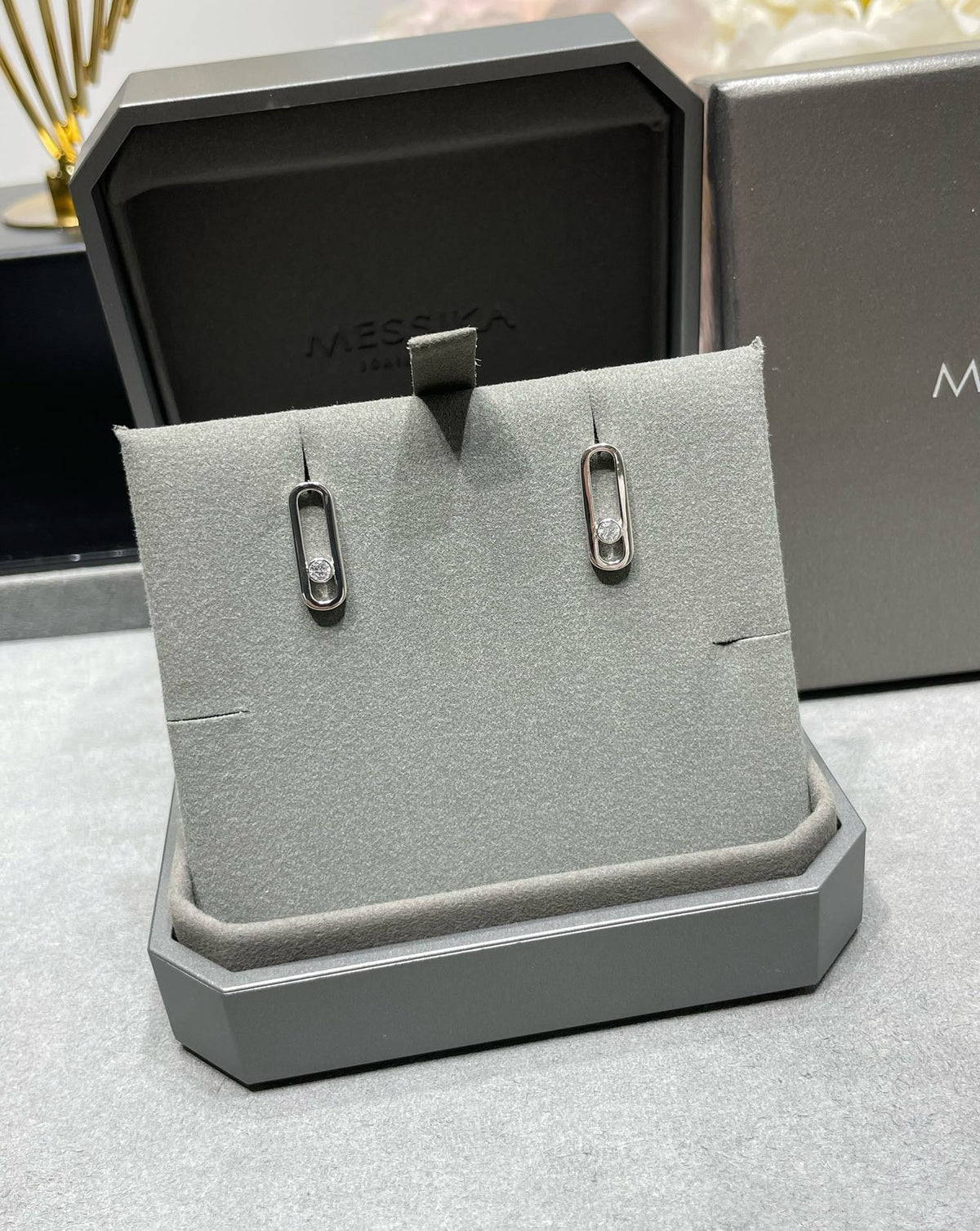 [Cadisa]MOVE UNO SMALL 1 DIAMOND EARRINGS