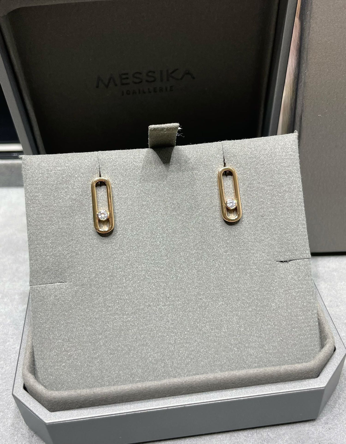 [Cadisa]MOVE UNO SMALL 1 DIAMOND EARRINGS