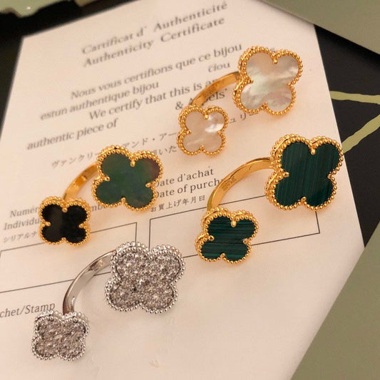 [Cadisa]CLOVER BETWEEN THE FINGER RING